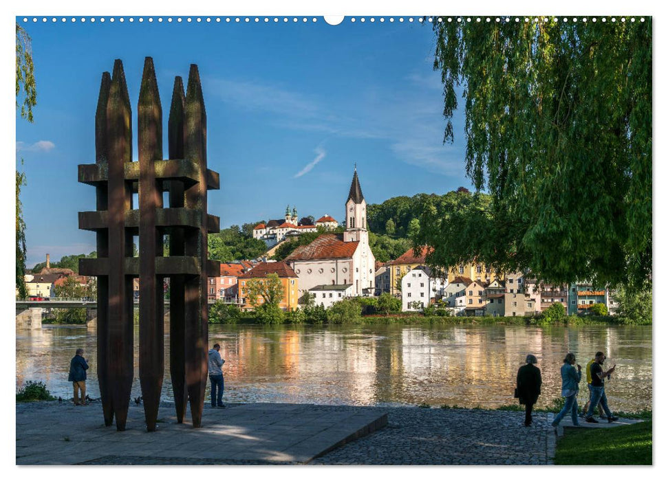 Drei Flüsse Stadt Passau (CALVENDO Premium Wandkalender 2025)