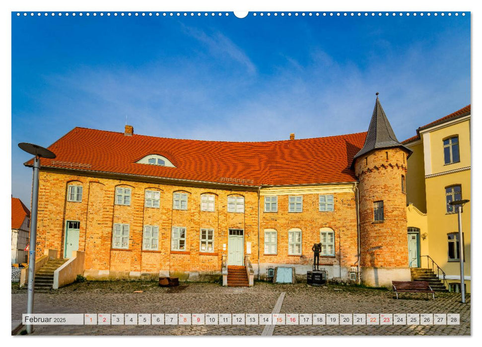 Bützow Impressionen (CALVENDO Premium Wandkalender 2025)