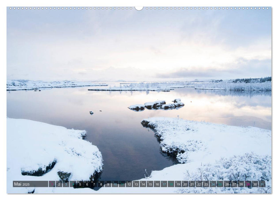 ISLAND - Schneelandschaften (CALVENDO Premium Wandkalender 2025)