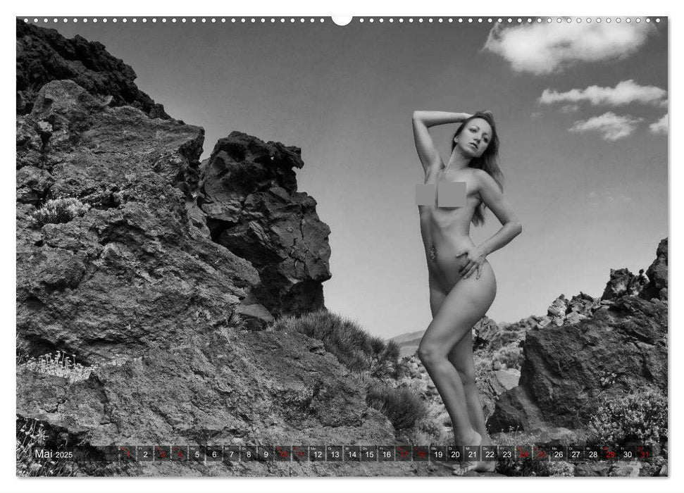 Girls and Nature (CALVENDO Premium Wandkalender 2025)