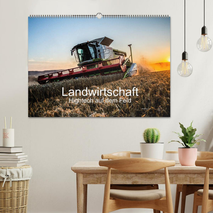 Landwirtschaft - Hightech auf dem Feld (CALVENDO Wandkalender 2025)