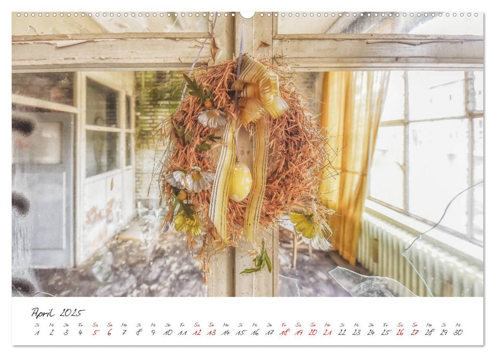 Lost Places - Türen und Fenster (CALVENDO Premium Wandkalender 2025)