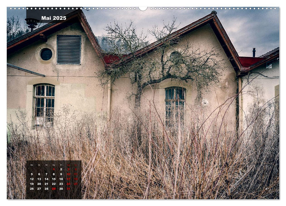 Deckenfabrik Nagold - lost place (CALVENDO Premium Wandkalender 2025)