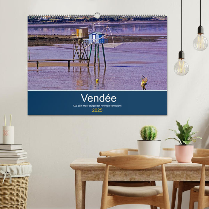 Vendée Aus dem Meer steigender Himmel Frankreichs (CALVENDO Wandkalender 2025)