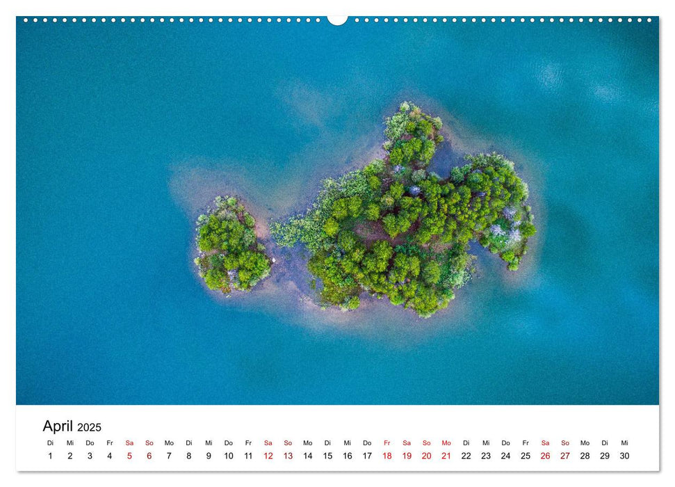 Über den Wolken - Spektakuläre Luftaufnahmen (CALVENDO Wandkalender 2025)