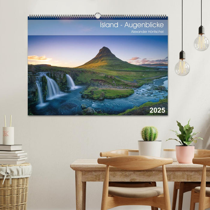 Island - Augenblicke 2025 (CALVENDO Wandkalender 2025)