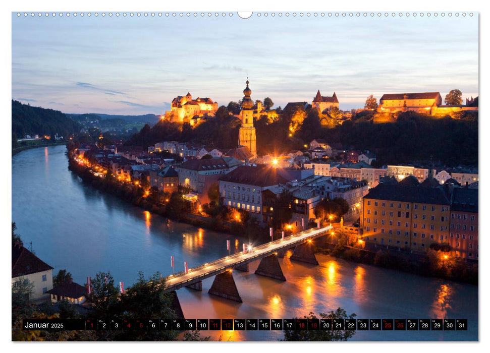 Oberbayern - Eine der schönsten Regionen Deutschlands (CALVENDO Wandkalender 2025)