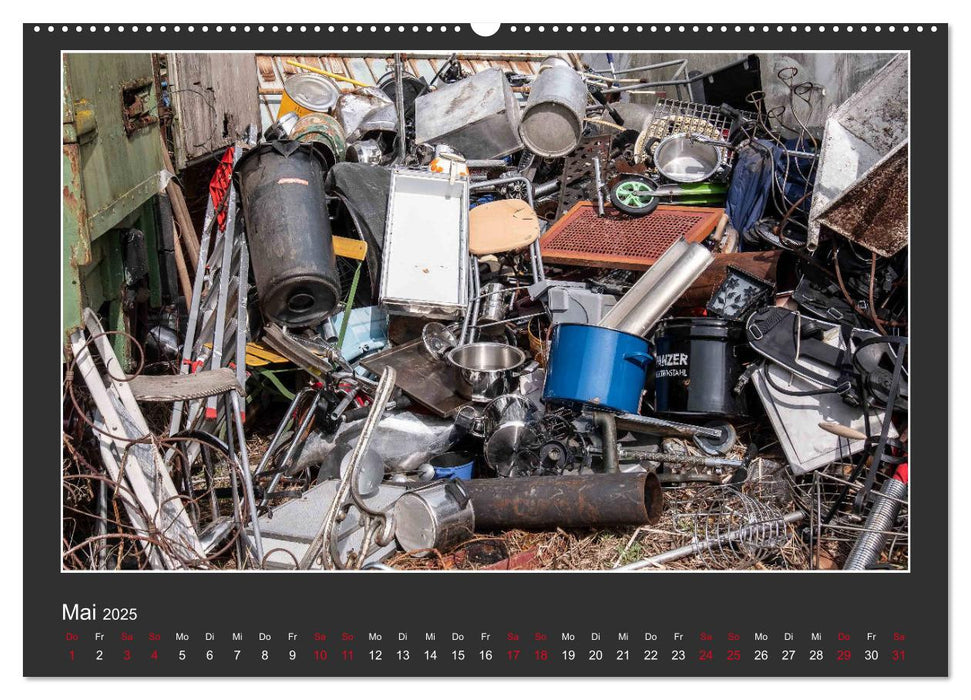 Schrott – Ästhetik der Vergänglichkeit (CALVENDO Wandkalender 2025)