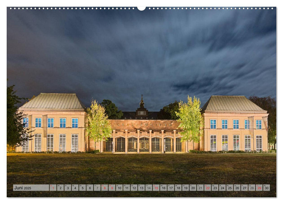 Leipzig - Fotografiert bei Nacht von Michael Allmaier (CALVENDO Premium Wandkalender 2025)