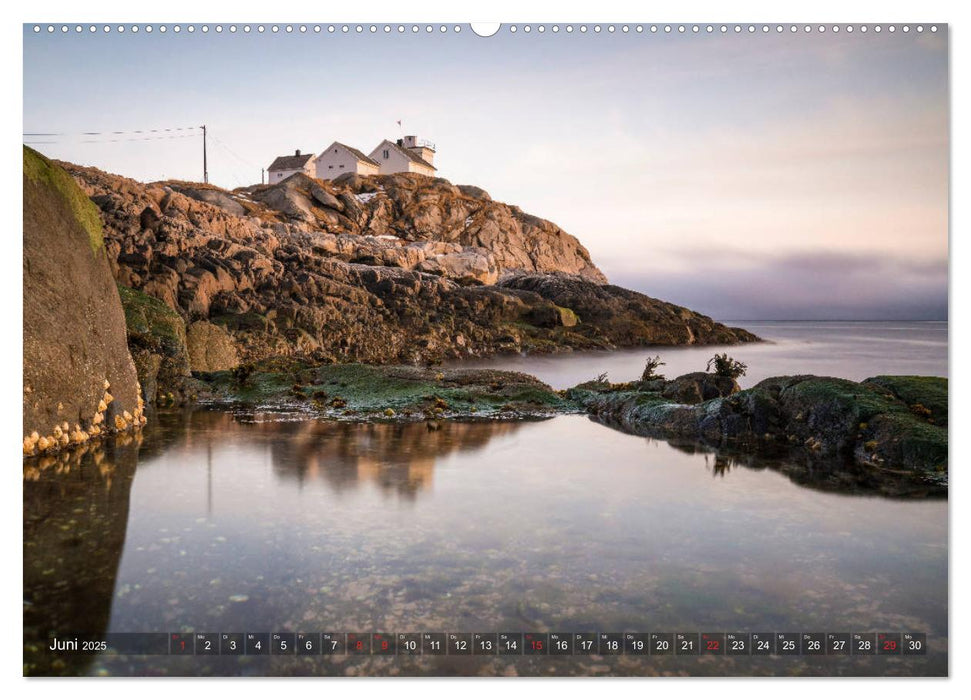 Lofoten - From Dusk Till Dawn (CALVENDO Premium Wandkalender 2025)