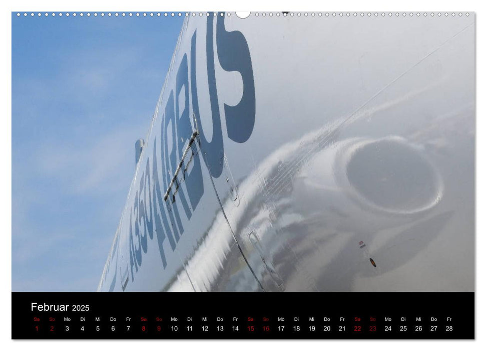 Airbus A350 Hautnah (CALVENDO Premium Wandkalender 2025)