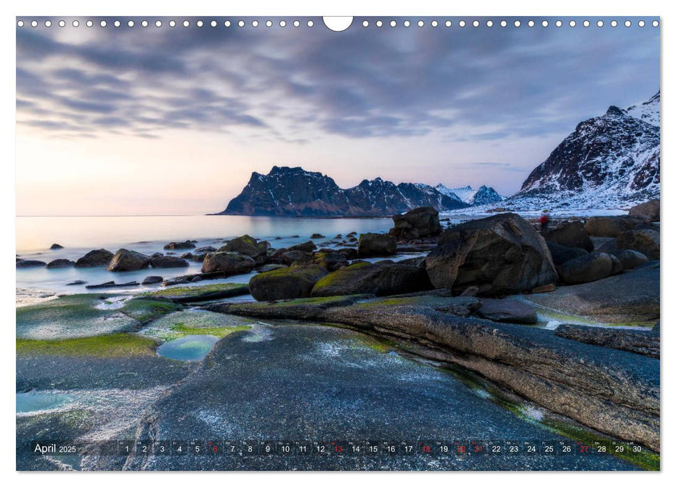 Lofoten - From Dusk Till Dawn (CALVENDO Wandkalender 2025)