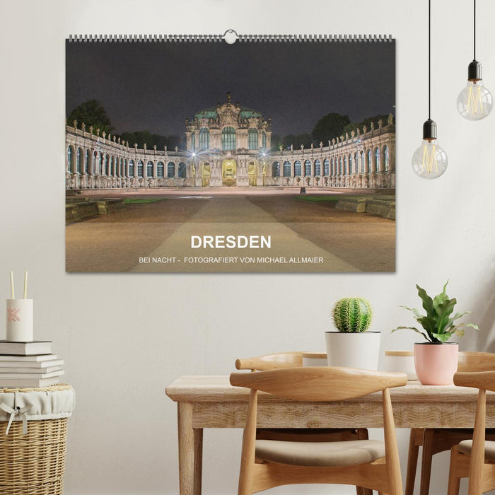 Dresden - fotografiert von Michael Allmaier (CALVENDO Wandkalender 2025)