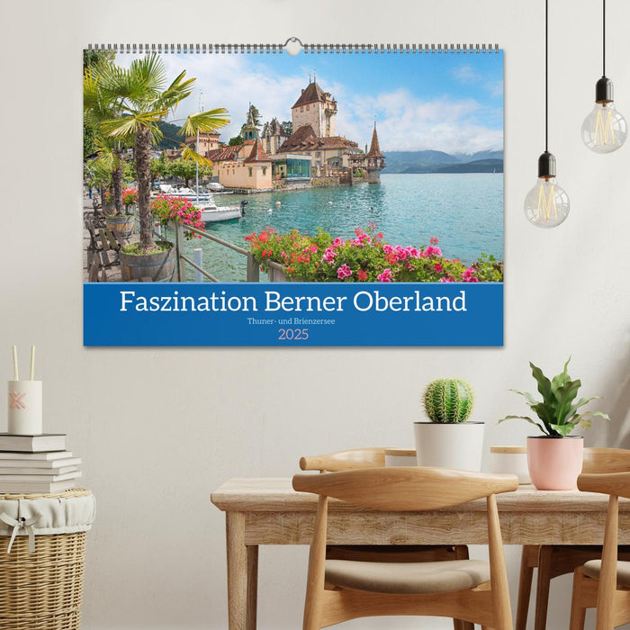 Faszination Berner Oberland 2025 - Thuner- und Brienzersee (CALVENDO Wandkalender 2025)