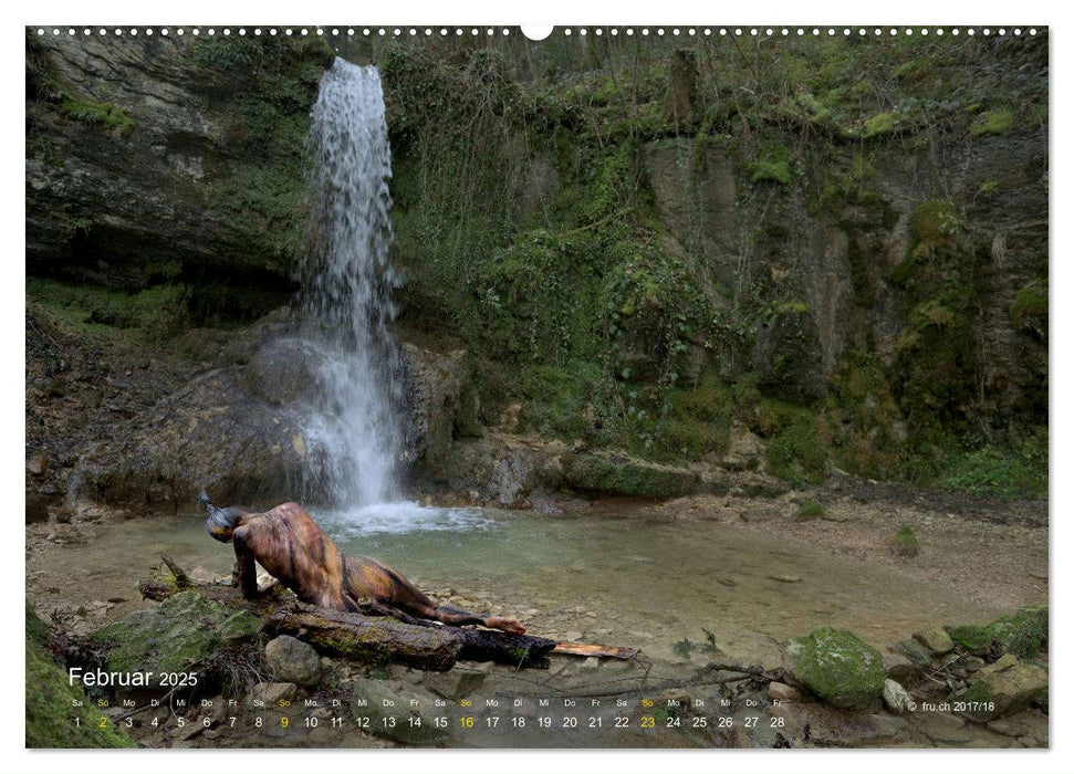 BODYPAINTING AM WASSERFALL VON LINN (CALVENDO Premium Wandkalender 2025)