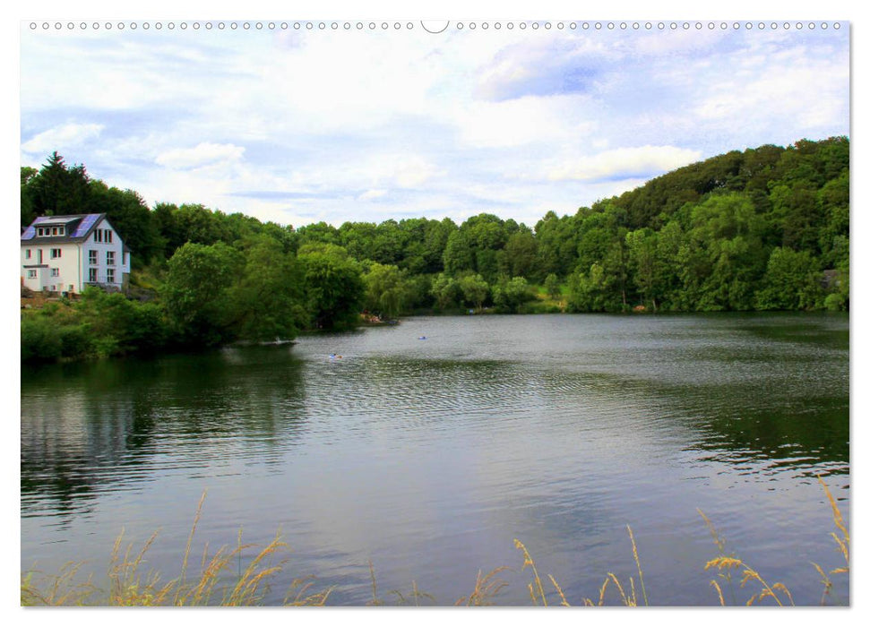 Traumhafte Eifel - In der Vulkaneifel unterwegs (CALVENDO Premium Wandkalender 2025)