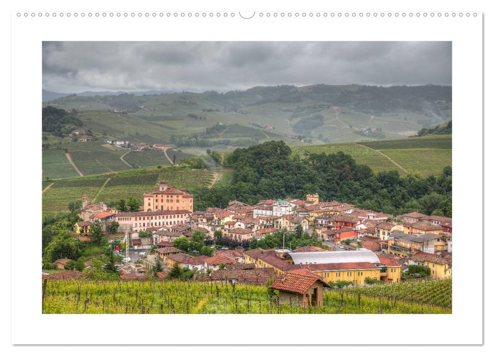 Piemont - am Fuß der Berge (CALVENDO Wandkalender 2025)