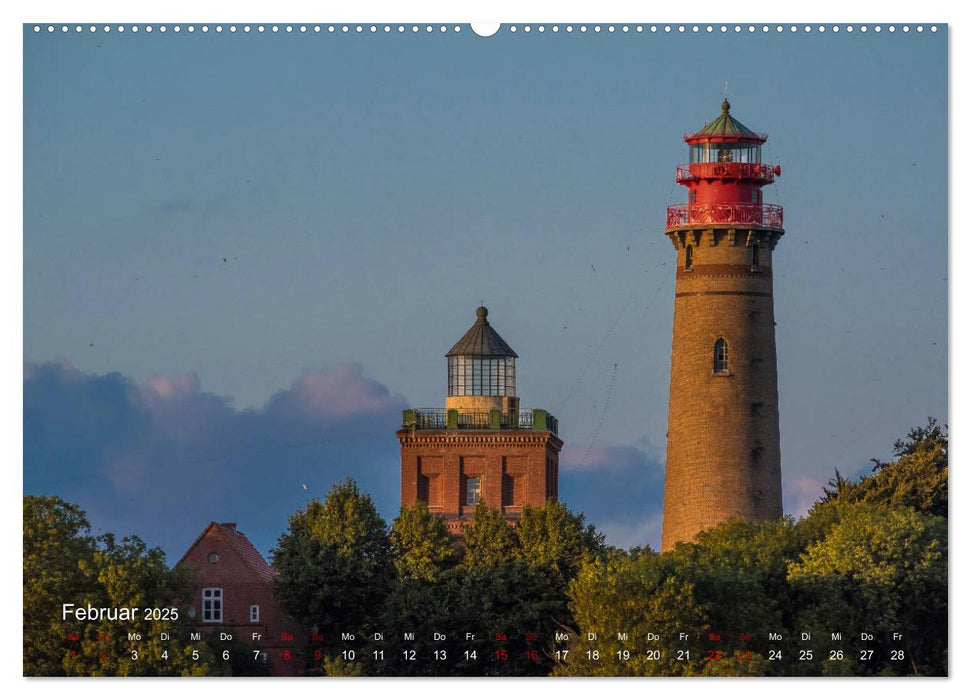 Die schönsten Leuchttürme - Deutsche Ostsee (CALVENDO Wandkalender 2025)