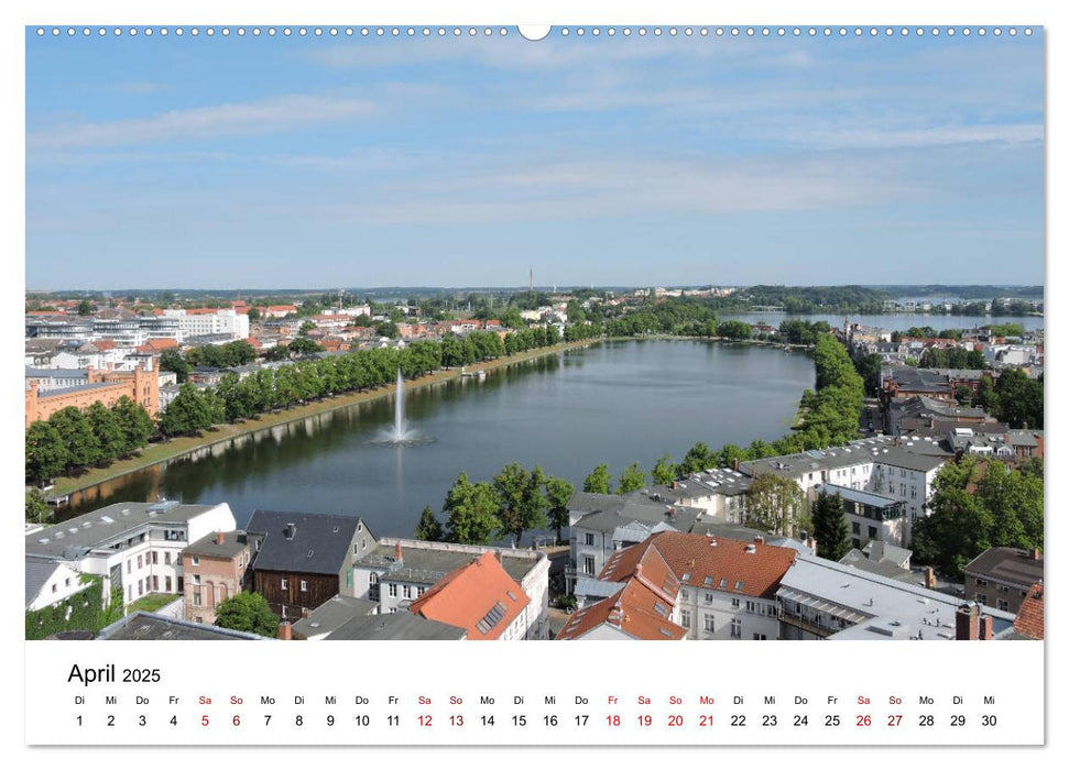 Schwerin - Landeshauptstadt von Mecklenburg-Vorpommern (CALVENDO Premium Wandkalender 2025)