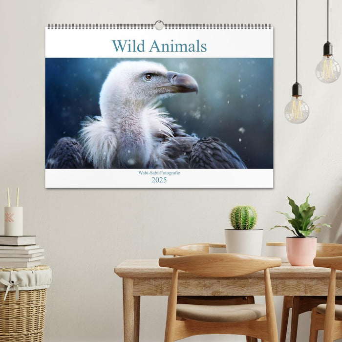 Wild Animals - Wilde Tiere (CALVENDO Wandkalender 2025)