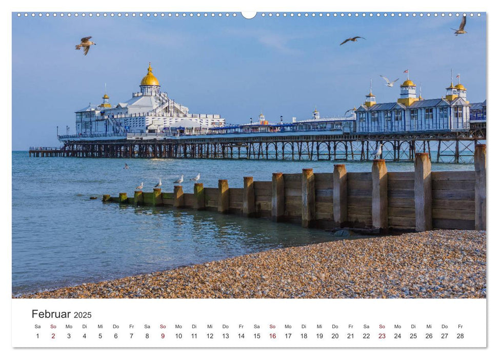 Eastbourne an Englands Südküste (CALVENDO Premium Wandkalender 2025)