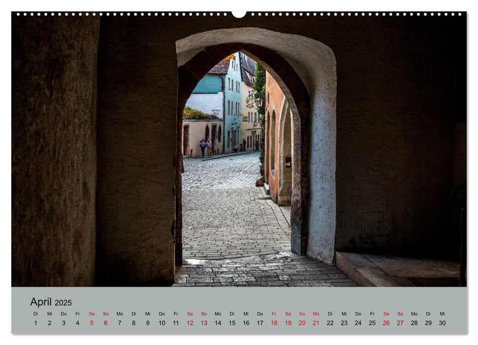 Das mittelalterliche Rothenburg (CALVENDO Premium Wandkalender 2025)