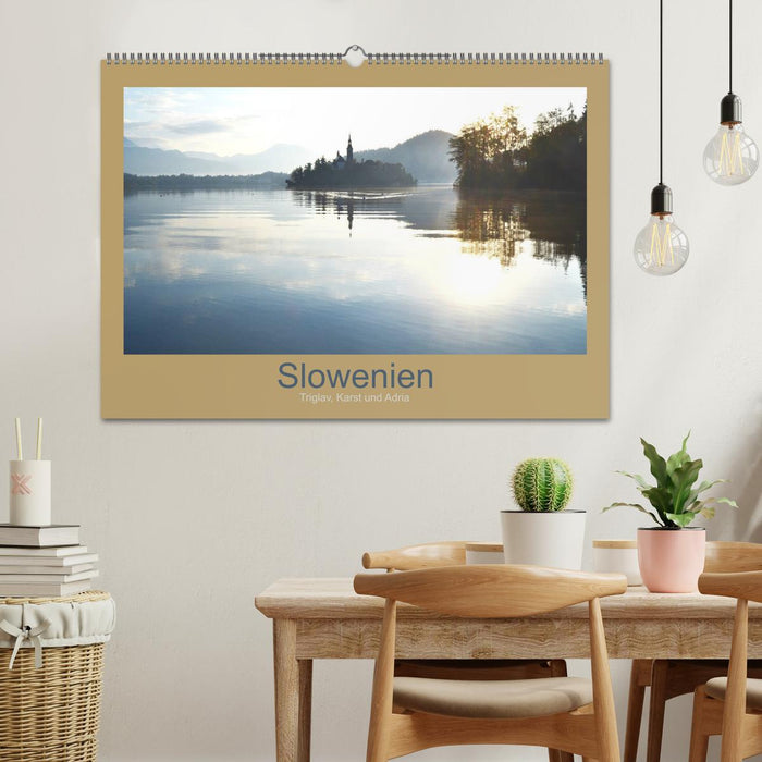 Slowenien - Triglav, Karst und Adria (CALVENDO Wandkalender 2025)