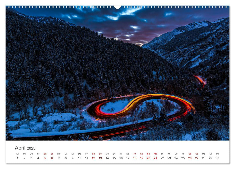 Lightpainting - Malen mit Licht und Zeit (CALVENDO Wandkalender 2025)