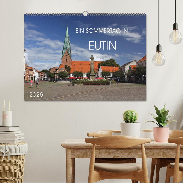 Ein Sommertag in Eutin (CALVENDO Wandkalender 2025)