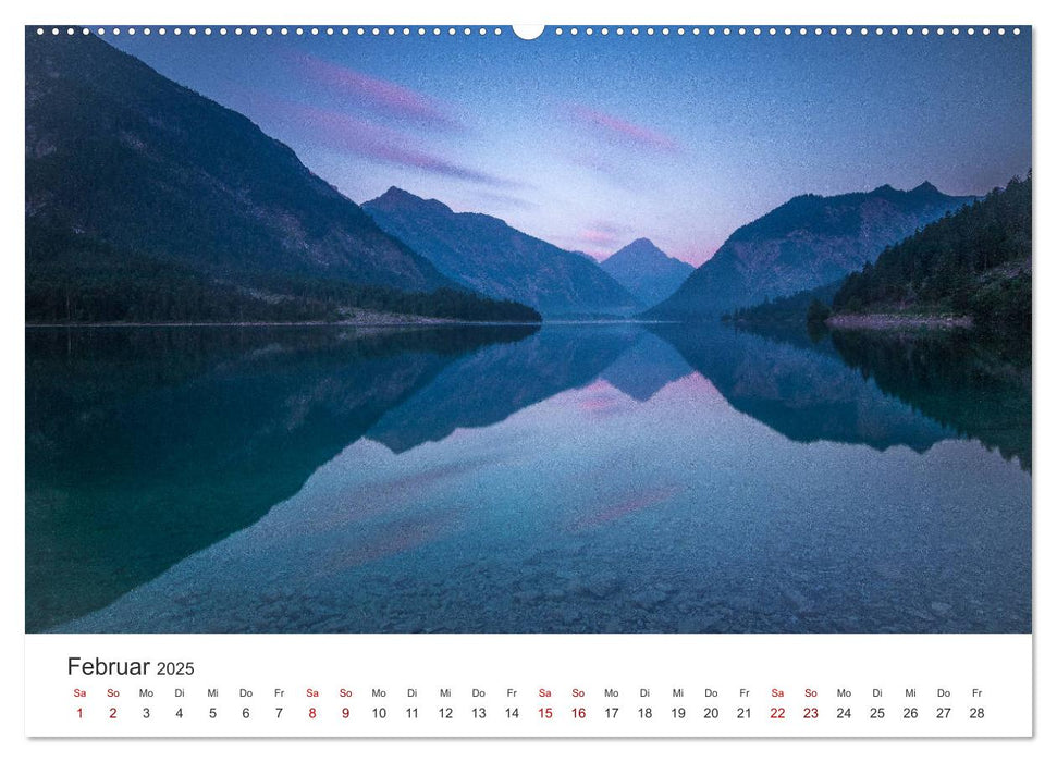 Berge und Seen - Die Perlen der Natur (CALVENDO Premium Wandkalender 2025)