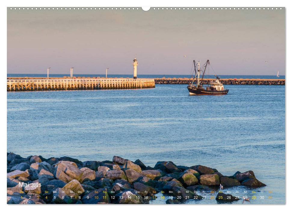 Flandern - Stadt und Strand (CALVENDO Premium Wandkalender 2025)