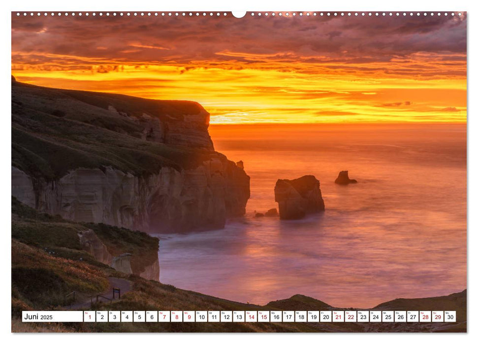 Neuseeland: Traumlandschaft zwischen Meer und Bergen (CALVENDO Wandkalender 2025)