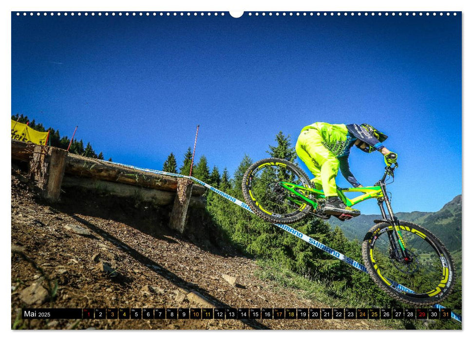 Downhill Racing (CALVENDO Premium Wandkalender 2025)