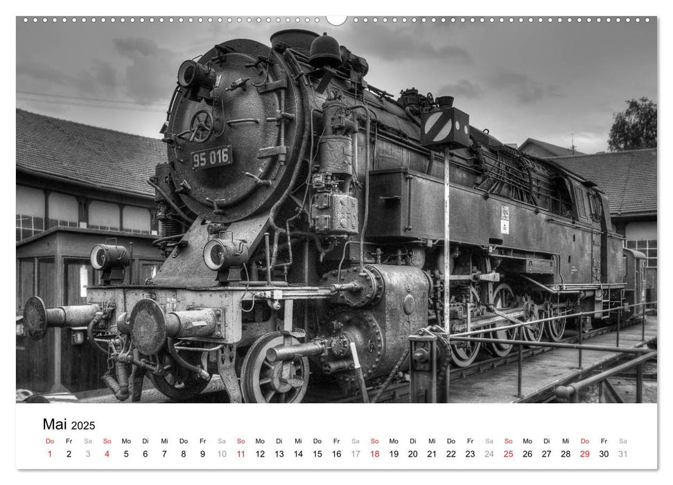 Unter Dampf - Eisenbahnromantik in schwarz-weiß (CALVENDO Premium Wandkalender 2025)