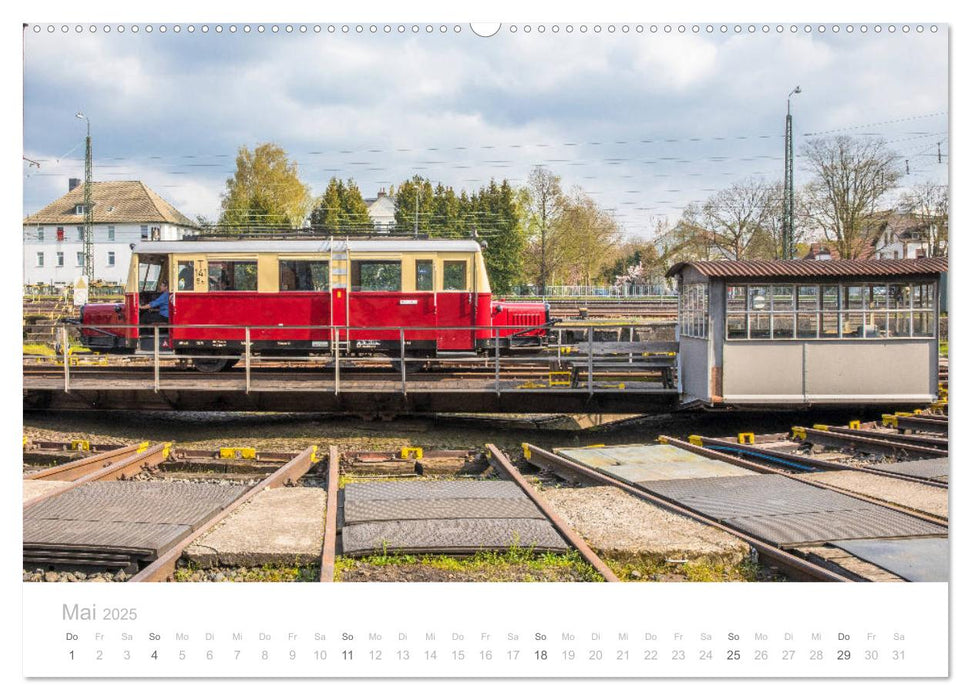 Bus, Bahn und Co. - Faszinierende Fahrzeuge (CALVENDO Premium Wandkalender 2025)