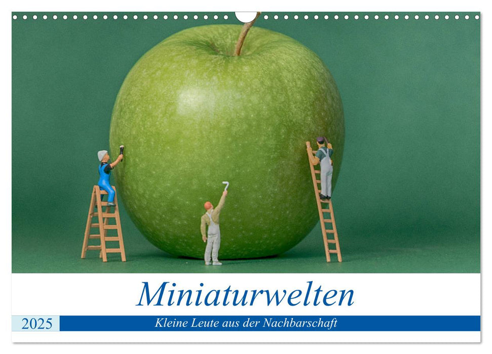 Miniaturwelten - Kleine Leute aus der Nachbarschaft (CALVENDO Wandkalender 2025)