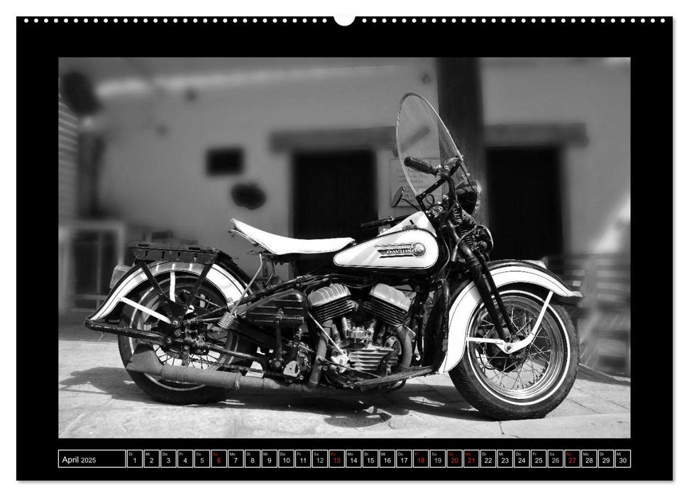 Harley Davidson WLA 750 in Schwarzweiss (CALVENDO Premium Wandkalender 2025)