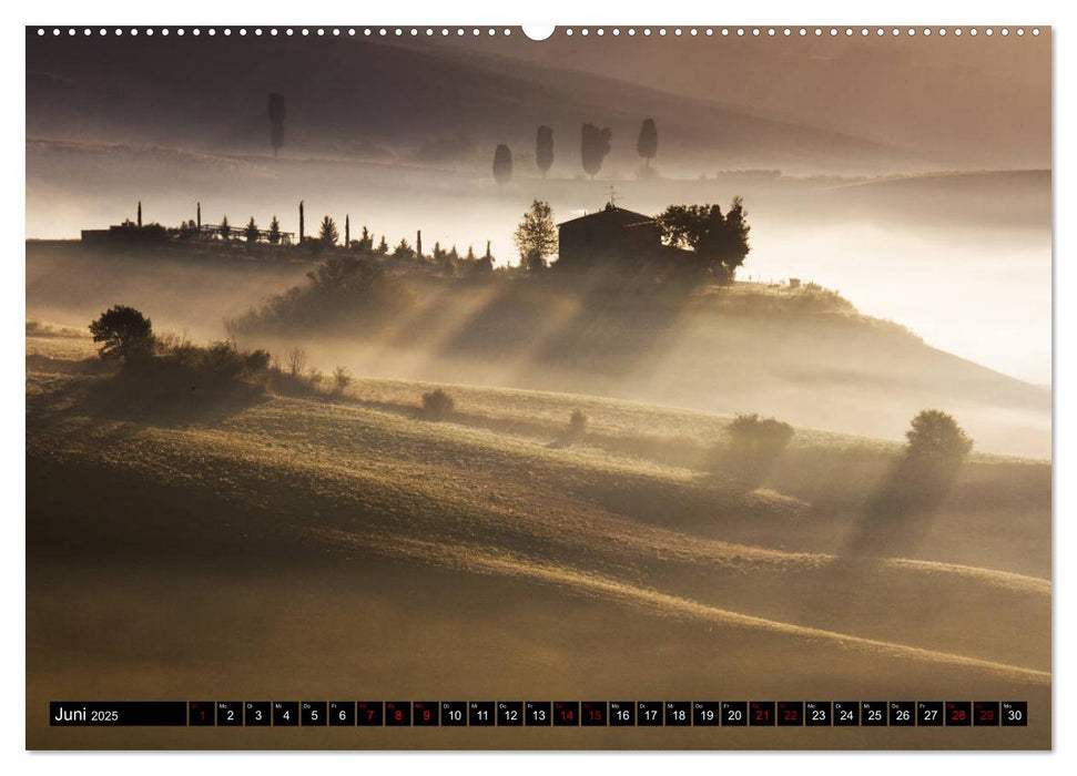 Toskana - Inseln im Nebel (CALVENDO Premium Wandkalender 2025)