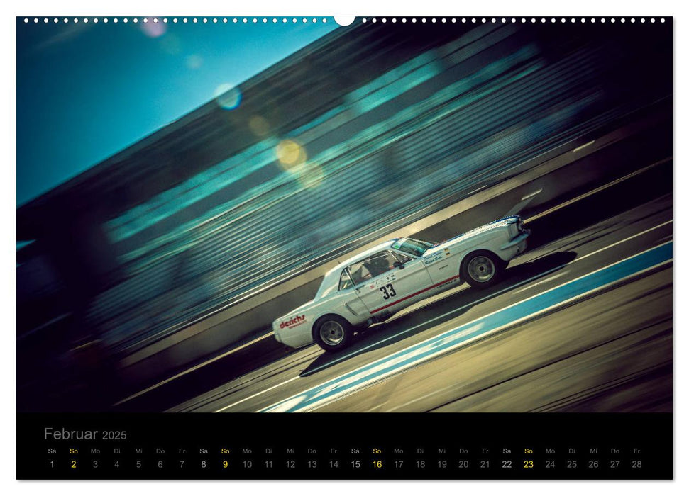 Flying Ford Mustang (CALVENDO Wandkalender 2025)