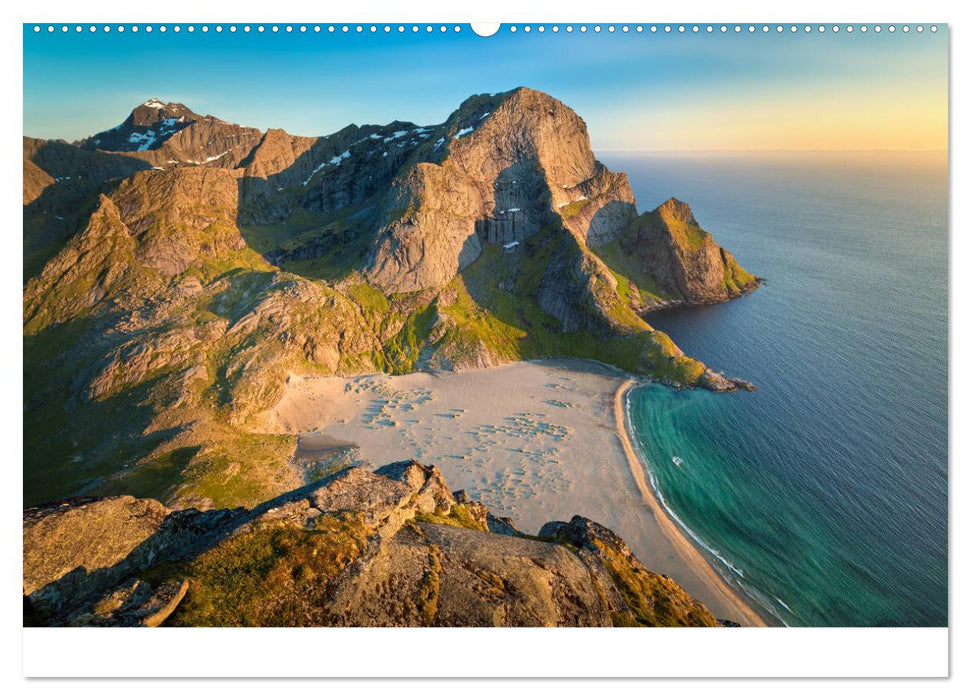 Lofoten - Inseln im Nordmeer (CALVENDO Premium Wandkalender 2025)