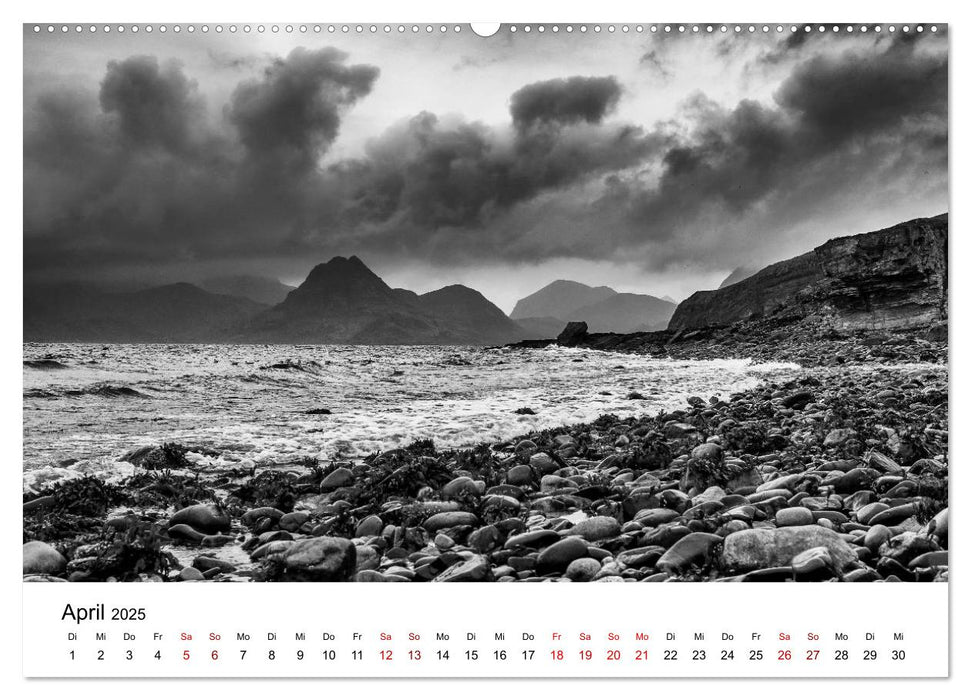 Skye in Monochrom (CALVENDO Premium Wandkalender 2025)