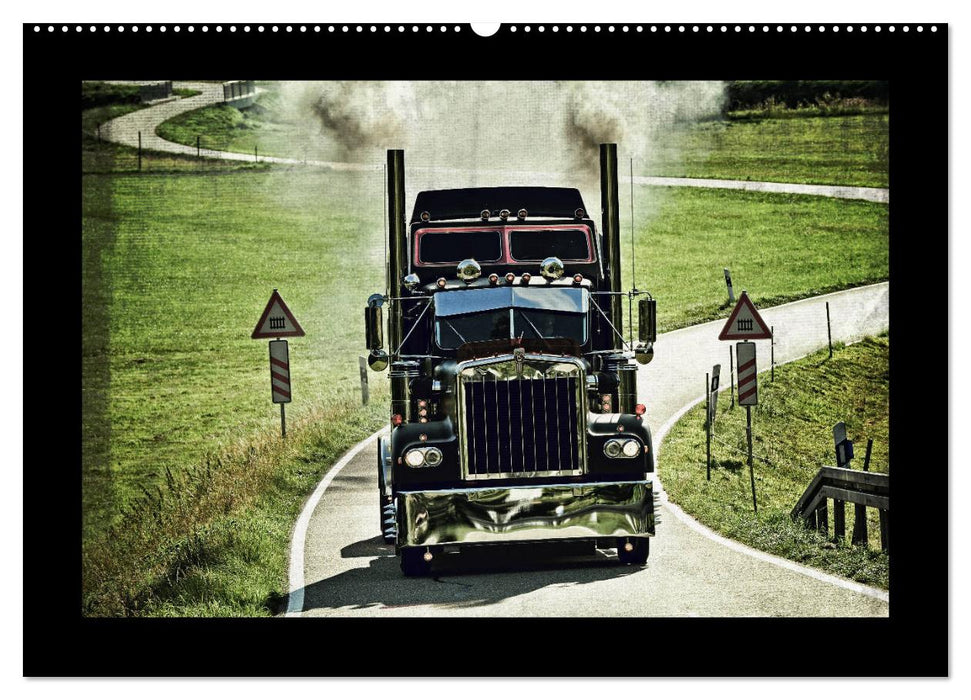 Kenworth W900 PHOTOART (CALVENDO Wandkalender 2025)