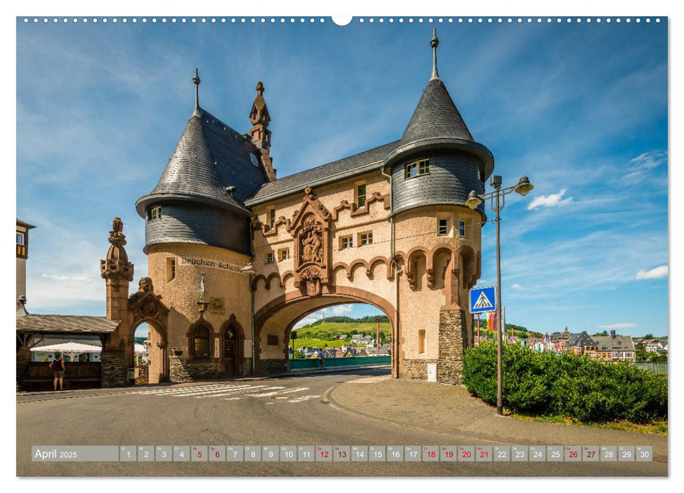 Mosel-Burgen (CALVENDO Premium Wandkalender 2025)