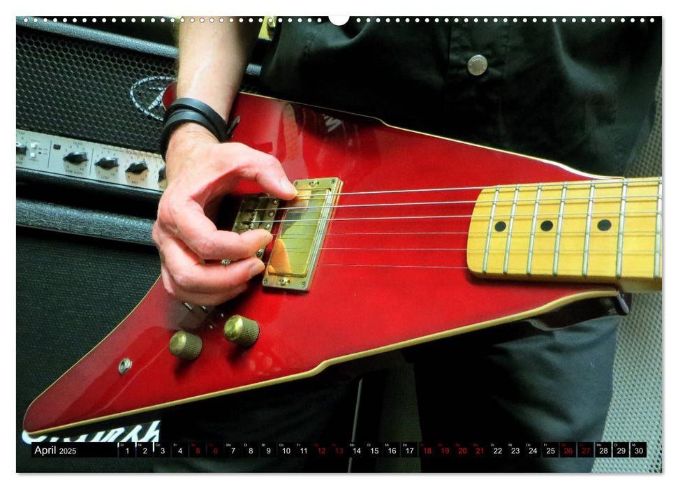 Gitarren und Amps - abgerockt (CALVENDO Premium Wandkalender 2025)