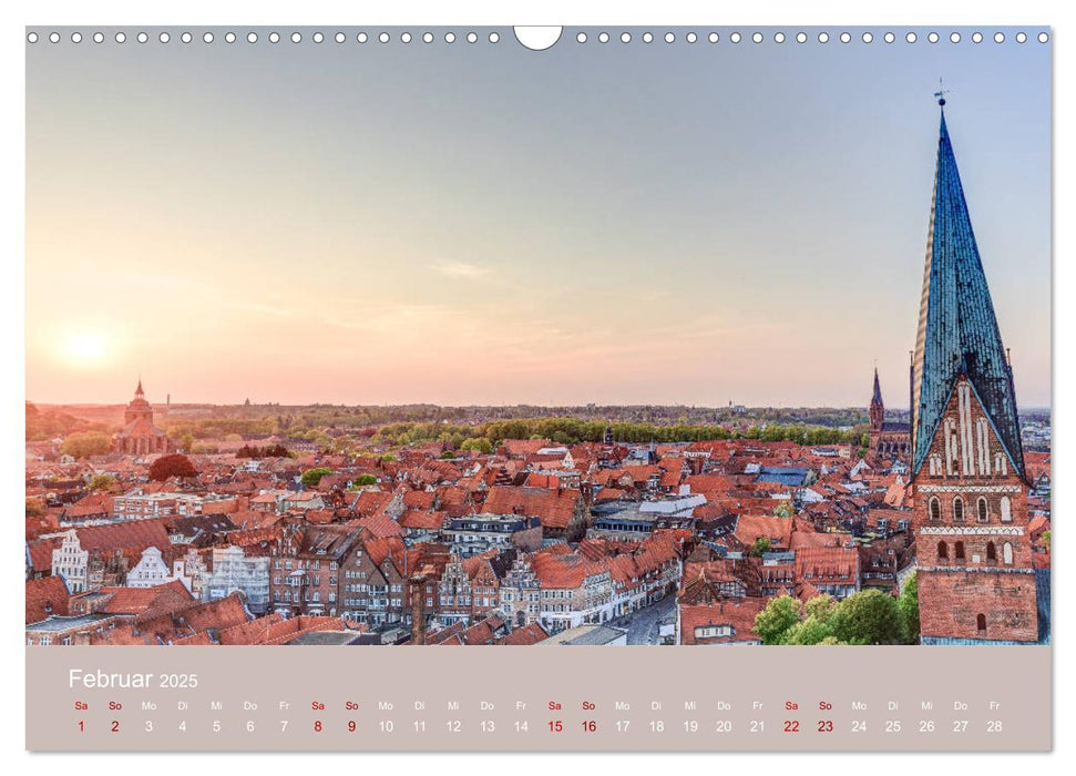 Fantastisches Lüneburg (CALVENDO Wandkalender 2025)