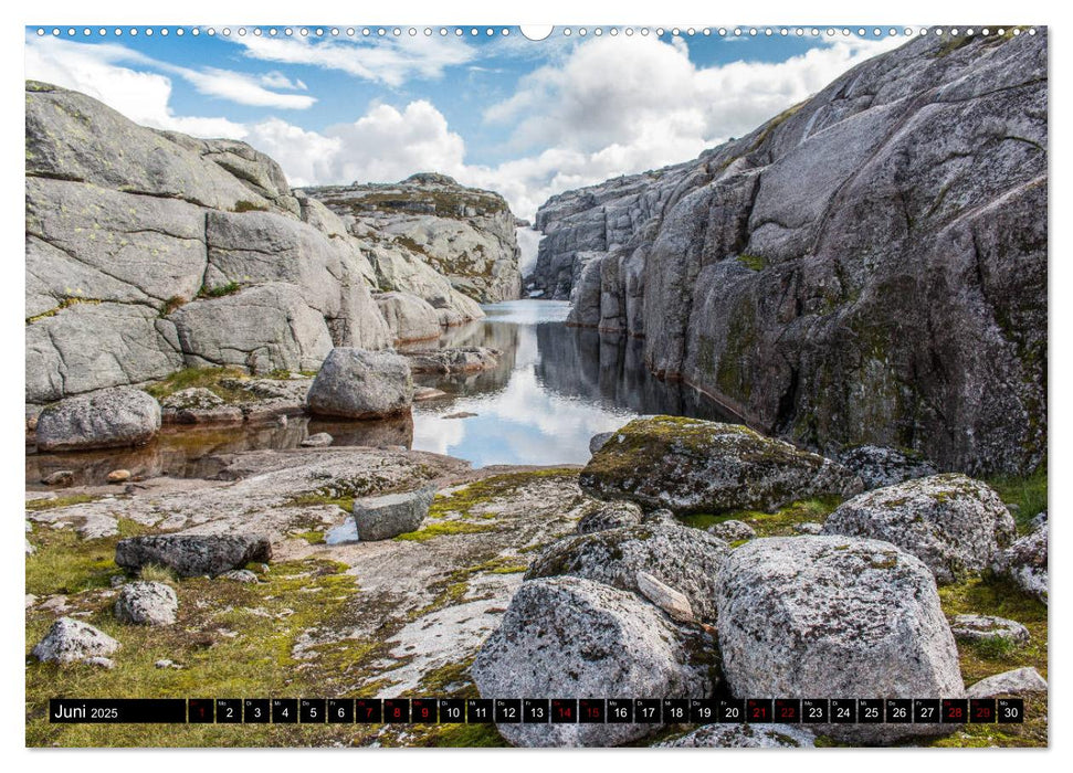 Norwegen - Unterwegs am Lysefjord (CALVENDO Premium Wandkalender 2025)