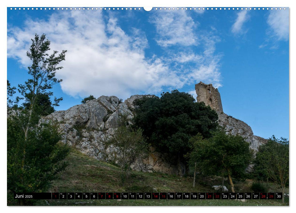 Einsame Dörfer - Eine Wanderung in den Abruzzen (CALVENDO Premium Wandkalender 2025)