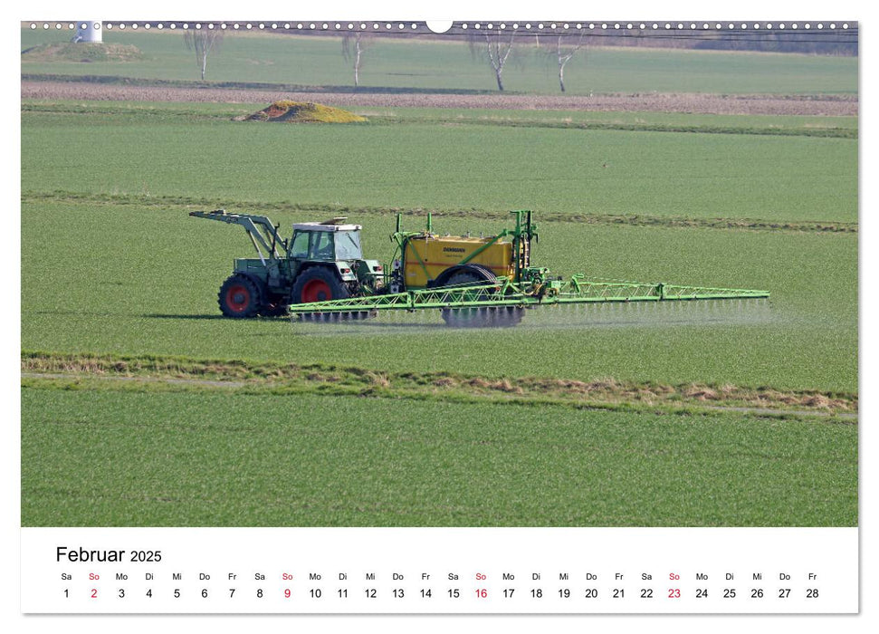 Es ist Erntezeit auf den Feldern (CALVENDO Premium Wandkalender 2025)