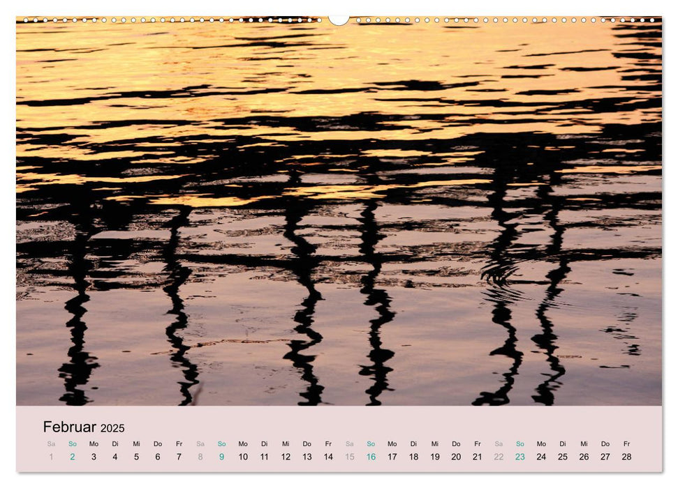 Farben des Wassers (CALVENDO Premium Wandkalender 2025)