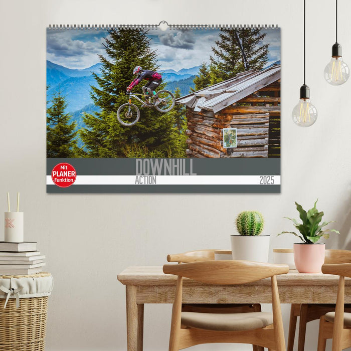 Downhill Action (CALVENDO Wandkalender 2025)